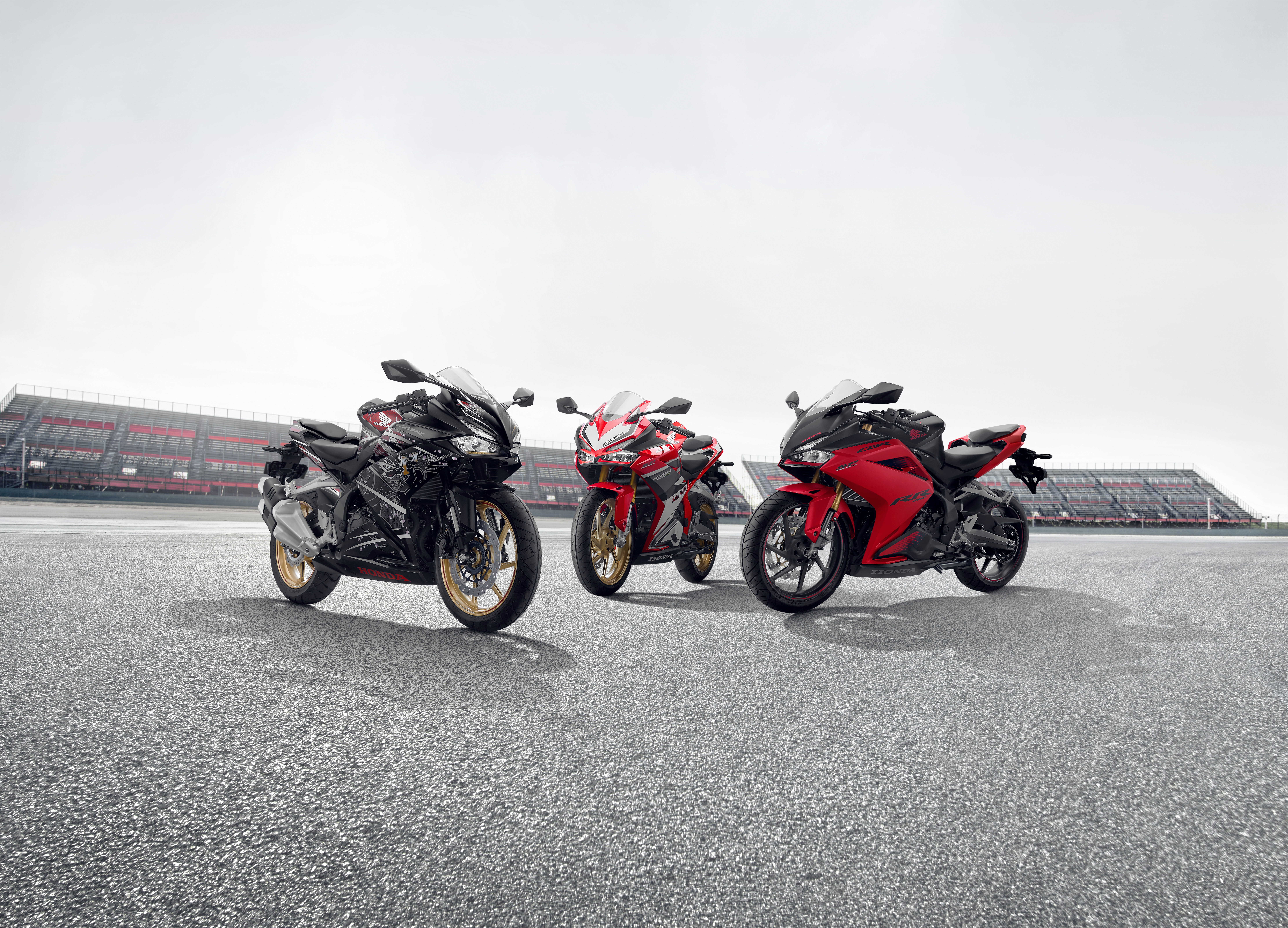 Motor Supersport 250cc 2-silinder, Honda CBR250RR SP Quick Shifter Siap Di Pesan